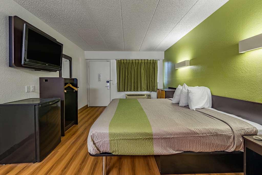 Silverton Days Inn By Wyndham Cincinnati I-71 חדר תמונה